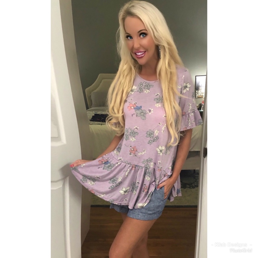 💗LAST 1! Lavender Floral Ruffle Tunic! - Picture 4 of 6